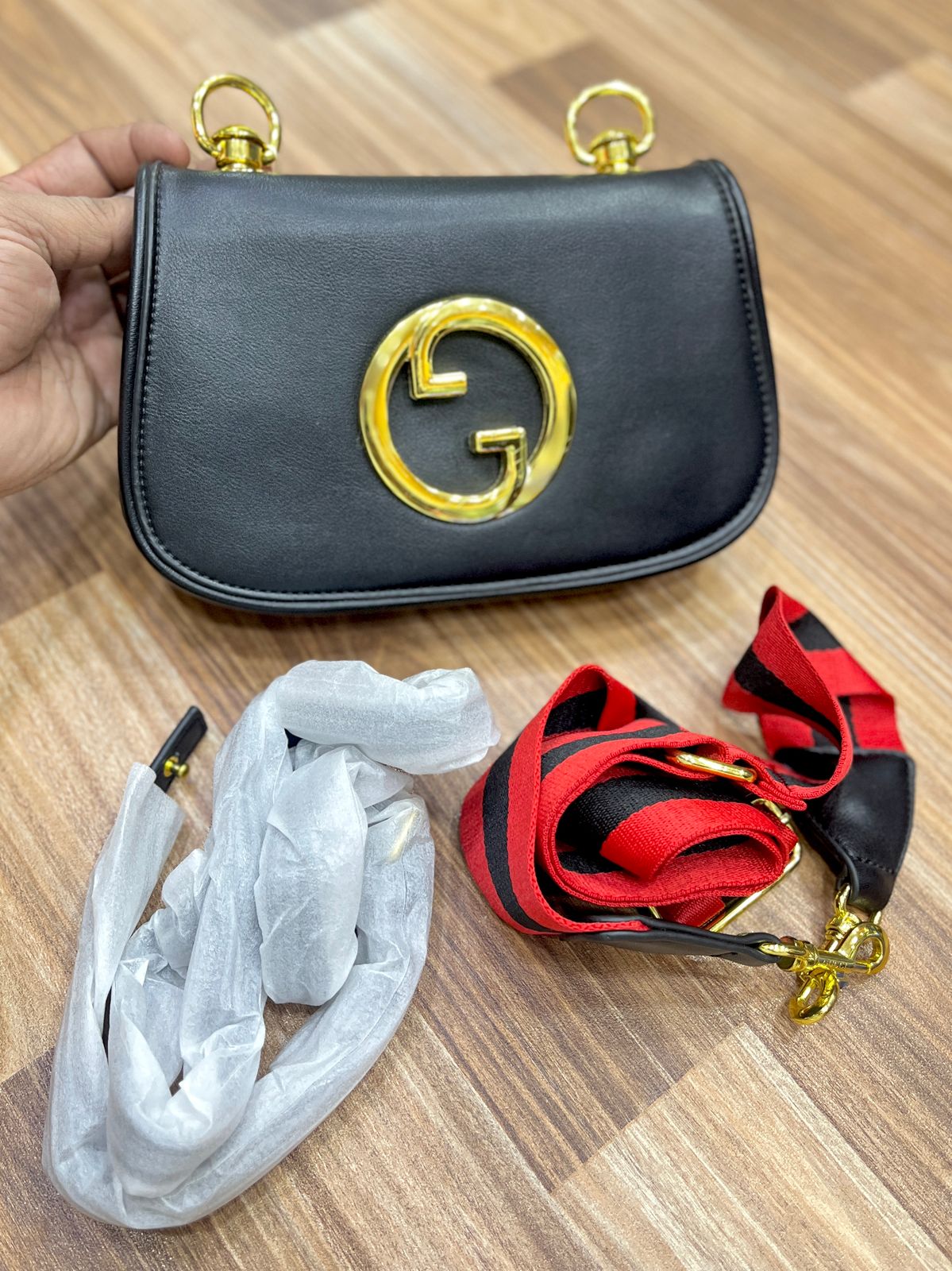 Gucci Crossbody Bags